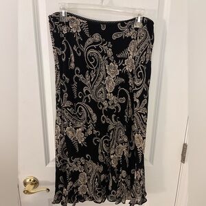 Vintage Dress Barn Black Cream Paisley Midi Skirt with Sequins. L